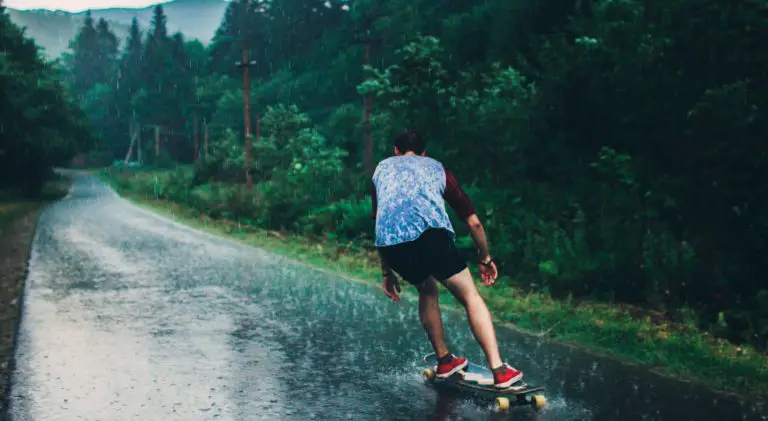 How to Ride a Longboard in the Rain: Exact Measures to Follow