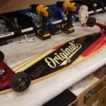 how-to-put-longboard-trucks-on.jpg